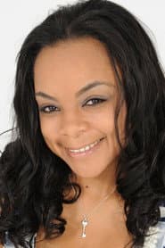 Photo of Lola Hart