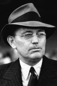 Photo of Damon Runyon