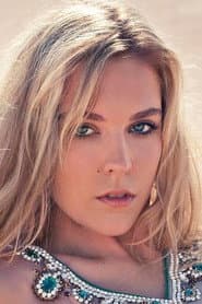 Photo of Michelle Maas