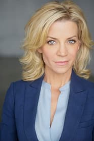 Photo of Lindsey Hutchison