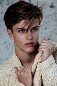 Photo of Alex Lange