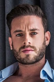 Photo of Manuel Reyes