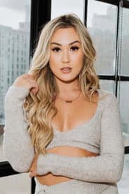 Photo of Lauren Riihimaki