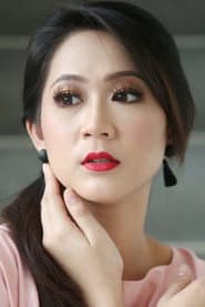 Photo of Lia Natalia