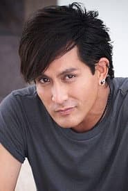 Photo of Pete Thongchua