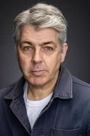 Photo of Oliver Senton