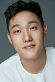 Photo of Mo Tae-bum