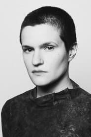 Photo of Adrianne Lenker