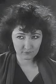 Photo of Suzanne Talba