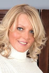 Photo of Sabrina Linn