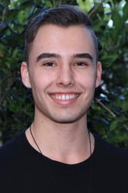 Photo of Evan Henzi