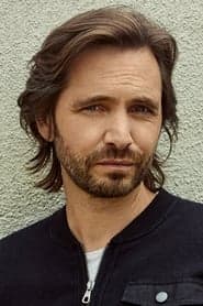 Photo of Aaron Stanford