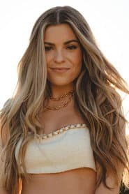 Photo of Tenille Arts