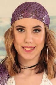 Photo of Violet Voss