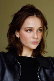Photo of Lisa Vicari