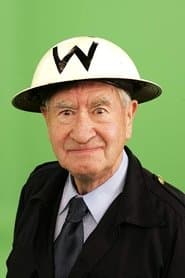 Photo of Bill Pertwee
