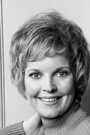 Photo of Maureen Arthur
