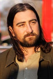 Photo of Noah Kahan