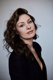 Photo of Jennifer Adams