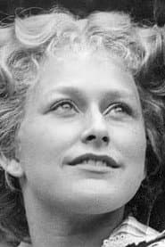 Photo of Christina Collier