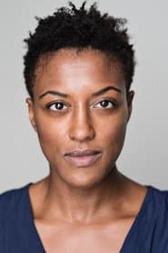 Photo of Simone Saunders
