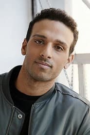 Photo of Ari'el Stachel