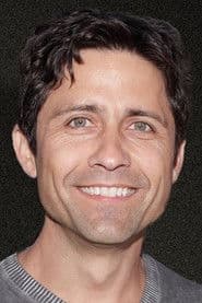 Photo of Byron Thames