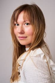 Photo of Louise Kim Salter