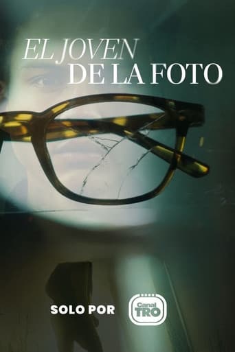 Poster for El Joven de la Foto