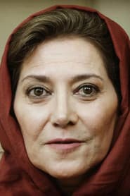 Photo of Roya Afshar