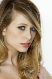 Photo of Lauren Clare