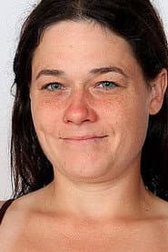 Photo of Lara Crow