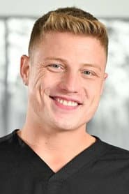 Photo of Logan Aarons