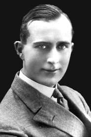 Photo of Gregory Scott