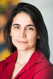 Photo of Julia Bacha