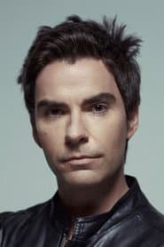 Photo of Kelly Jones