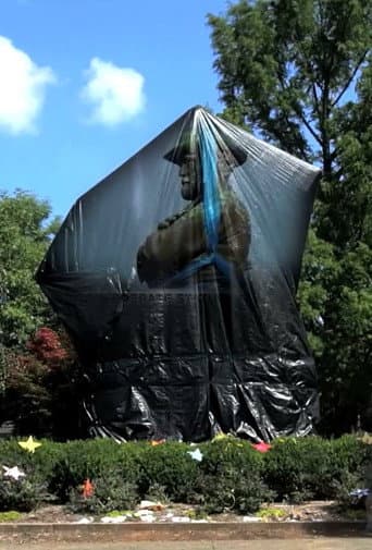 Poster for La statue de Robert E. Lee à Charlottesville